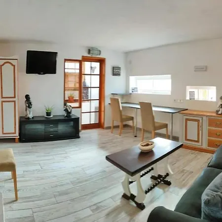 Lejlighed Casa Karma La Mareta